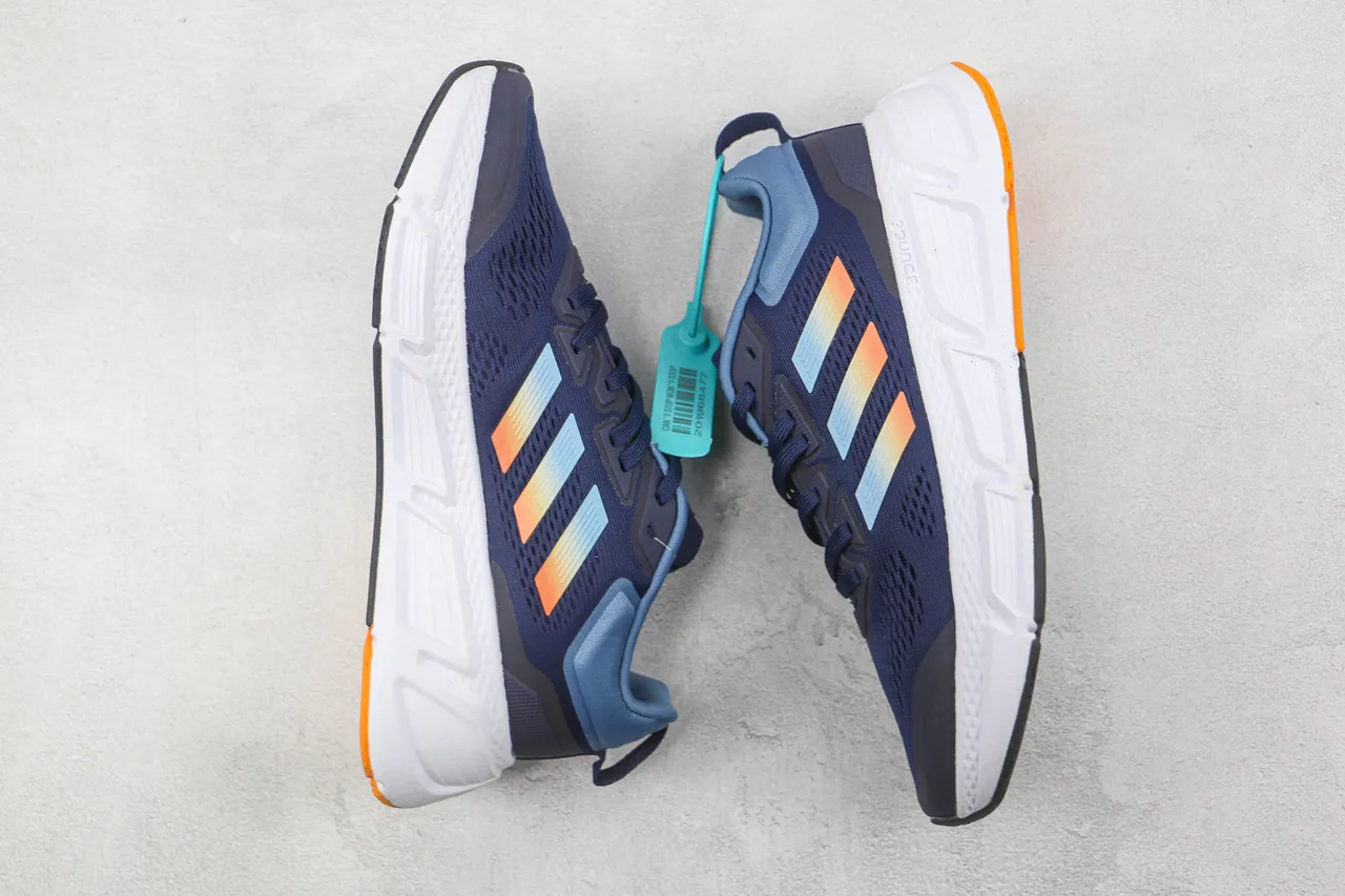 Adidas Navy Blue Engineered Mesh Upper Gradient Three-Stripe Branding Running Shoes 2