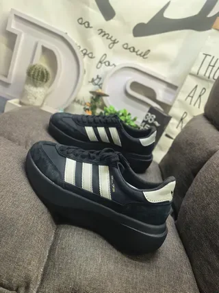 Adidas Navy White Platform Sole Suede-Mesh Upper Lifestyle Sneakers 7