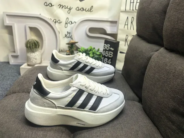 Adidas Navy White Platform Sole Suede-Mesh Upper Lifestyle Sneakers 21
