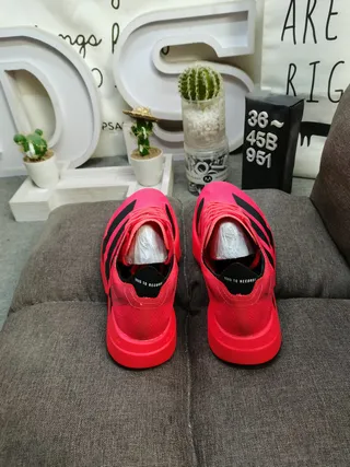 Adidas Pink Black Low-Top Engineered Mesh Upper Running Shoes 8