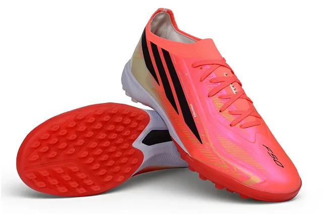 Adidas Chaussures de football rose et orange low-cut avec upper synthétique gradient néon pour gazon artificiel 13
