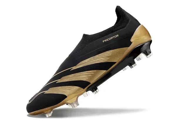 Adidas Predator Preto e Dourado Chuteiras para Superfície Firme 3