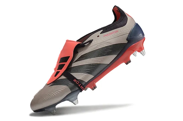Adidas Predator Black Orange Low-Cut Synthetic Upper Three-Stripe Side Paneling Firm-Ground Soccer Shoes 17