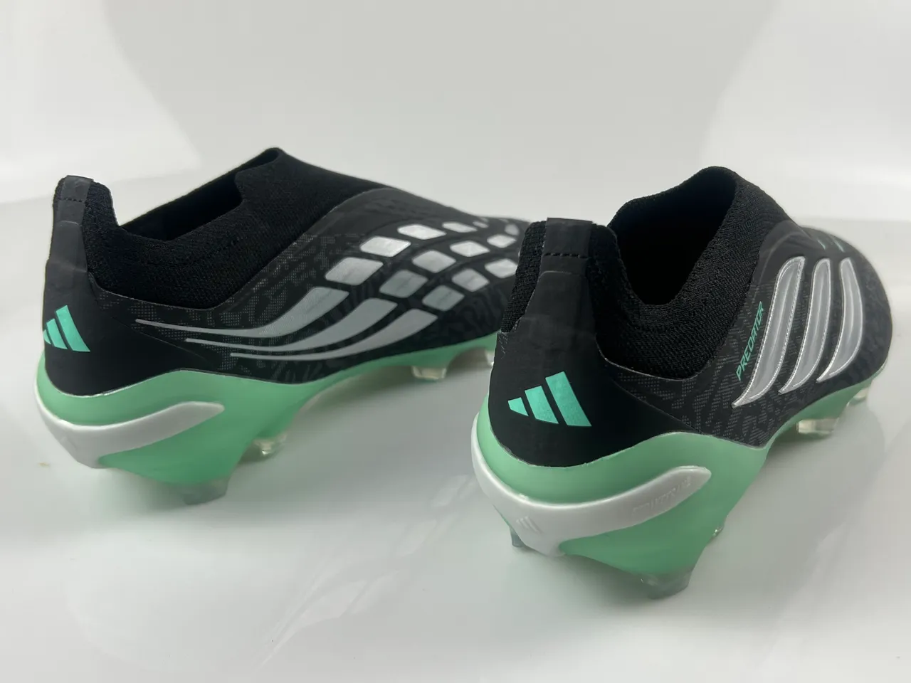 Adidas Predator Nanostrike+ Laceless Negro Verde Menta Superficie Firme Zapatos de Fútbol 3