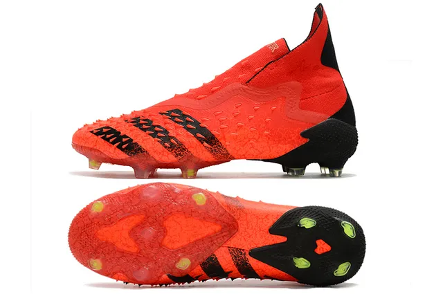 Adidas Sapatos de futebol com upper sintético texturizado, collar de ajuste de meia, corte alto e solo firme 2