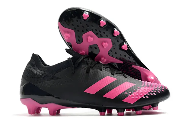 Adidas Rouge Noir Chaussures de Football à Empeine Basse, Ajustement Chaussette, Lacets Asymétriques et Semelle Firm-Ground 8