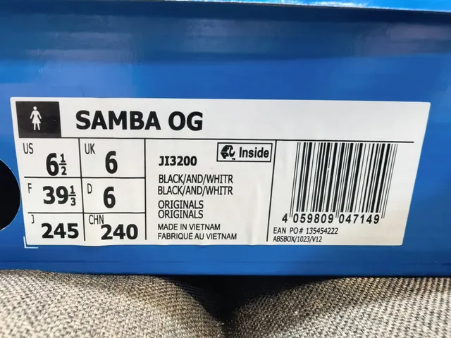 Adidas Samba Black and White Lifestyle Sneakers 2