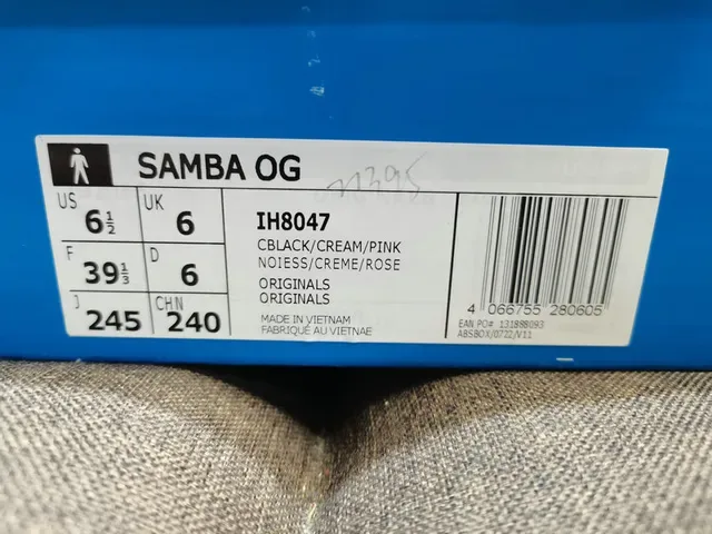 Adidas Samba Black White Peach Pink Lifestyle Sneakers 2