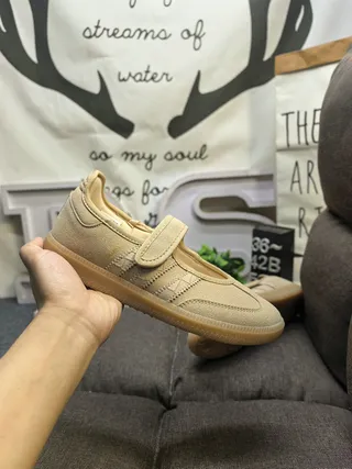 Adidas Samba Classic Beige Lifestyle Sneakers 5