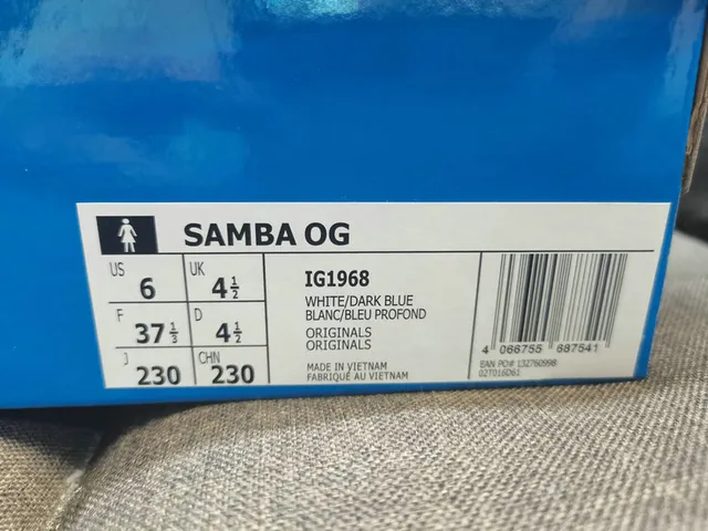 Adidas Samba Navy and White Lifestyle Sneakers 2
