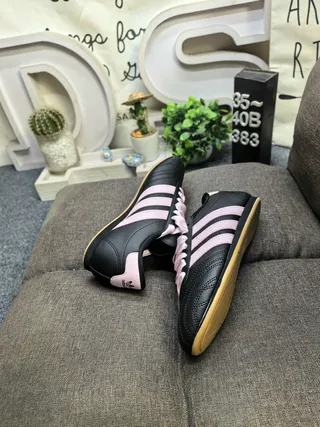 Adidas Samba OG Black and Pink Lifestyle Sneakers 6