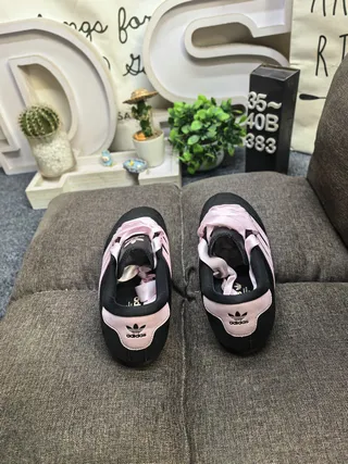 Adidas Samba OG Black and Pink Lifestyle Sneakers 8