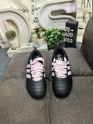 Adidas Samba OG Black and Pink Lifestyle Sneakers 10