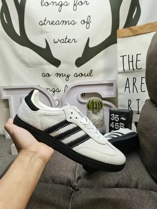 Adidas Samba OG White and Black Lifestyle Sneakers 6