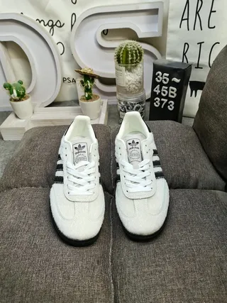 Adidas Samba OG White and Black Lifestyle Sneakers 10