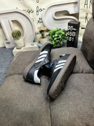 Adidas Samba White and Black Lifestyle Sneakers 16