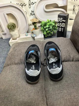 Adidas Samba White and Black Lifestyle Sneakers 18
