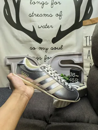 Adidas Silver Beige Metallic Leather Upper Cream Three-Stripe Detailing Lifestyle Sneakers 5