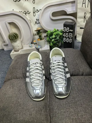 Adidas Silver Beige Metallic Leather Upper Cream Three-Stripe Detailing Lifestyle Sneakers 10