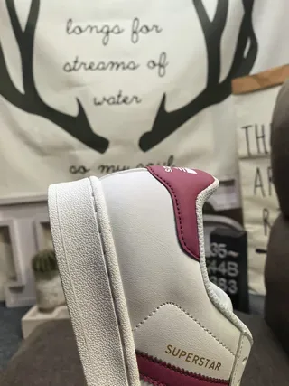 Adidas Superstar White and Burgundy Lifestyle Sneakers 3