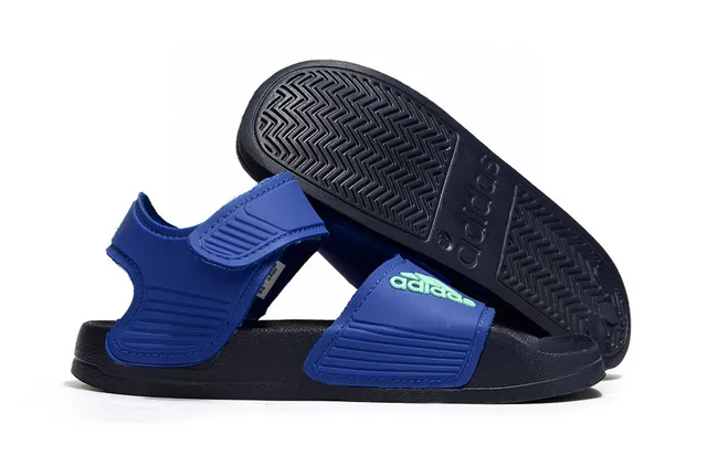Adidas à deux sangles Velcro Sandales casual pour enfants 3