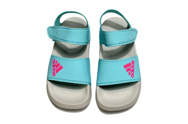 Adidas à deux sangles Velcro Sandales casual pour enfants 10