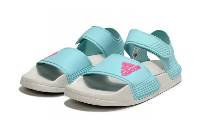 Adidas à deux sangles Velcro Sandales casual pour enfants 12