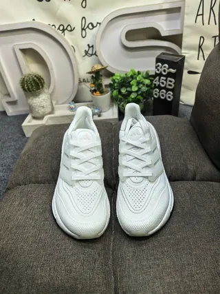 Adidas Ultraboost White Orange Black Running Shoes 10