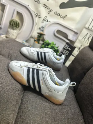 Adidas White Black Low-Top Three-Stripe Side Panel Lifestyle Sneakers 7