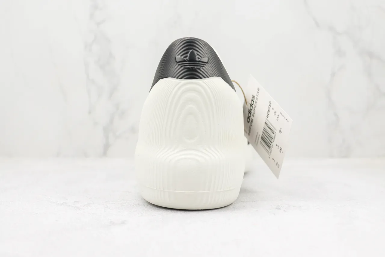 Adidas White Black Ribbed Monochrome Upper Slip-On Silhouette Sneakers 9