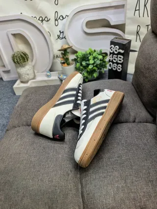 Adidas White Blue Low-Top Leather Upper Lifestyle Sneakers 16
