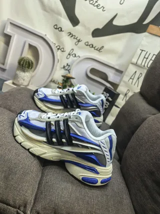 Adidas White Blue Midsole Asymmetrical Cage Overlay Chunky Sneakers 7