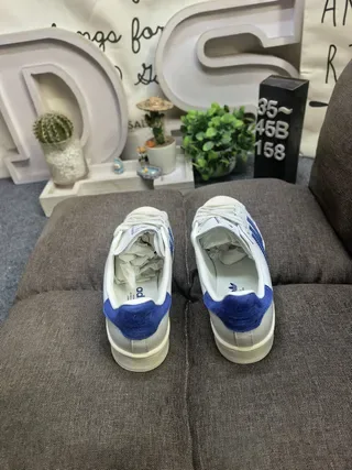 Adidas White Blue Shell-Toe Three-Stripe Lifestyle Sneakers 8