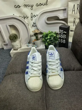 Adidas White Blue Shell-Toe Three-Stripe Lifestyle Sneakers 10