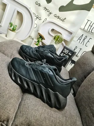 Adidas White Green Sculpted Ribbed Midsole Gradient Mesh Upper Chunky Sneakers 17