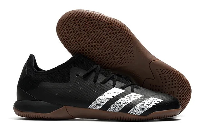 Adidas Blanc Multicolore Coupe Basse Tissu Supérieur Impression Abstraite Chaussures de Football Intérieur 3