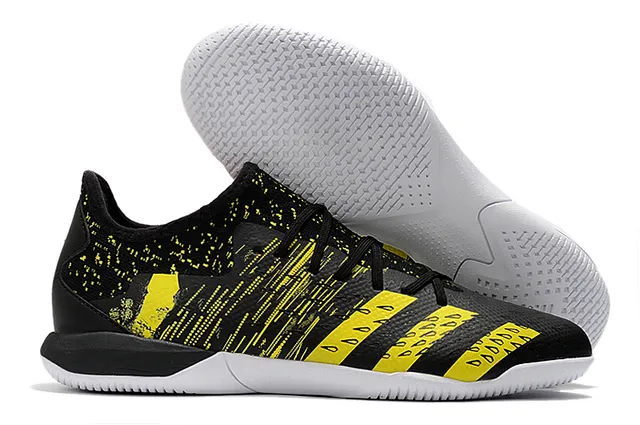 Adidas Blanc Multicolore Coupe Basse Tissu Supérieur Impression Abstraite Chaussures de Football Intérieur 9