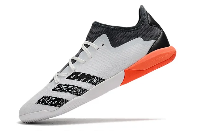 Adidas Blanc Multicolore Coupe Basse Tissu Supérieur Impression Abstraite Chaussures de Football Intérieur 21
