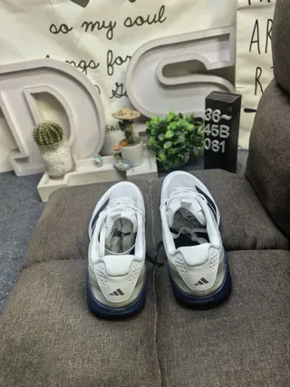 Adidas White Navy Low-Top Mesh Upper Lifestyle Sneakers 8