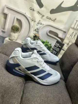 Adidas White Navy Low-Top Mesh Upper Lifestyle Sneakers 9