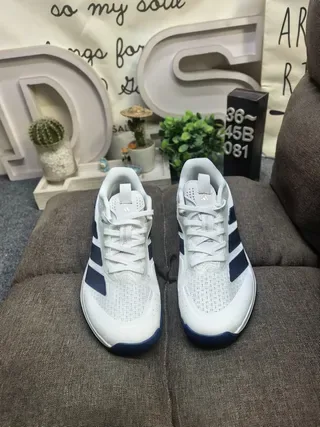 Adidas White Navy Low-Top Mesh Upper Lifestyle Sneakers 10