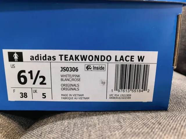 Adidas White Pink Low-Top Leather-Like Upper Sneakers 2
