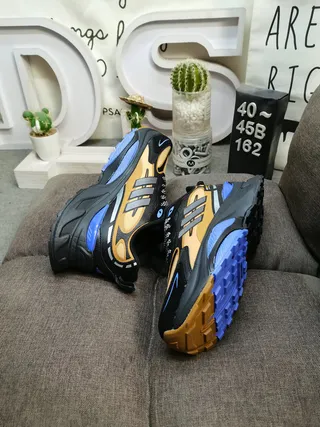 Adidas أبيض أحمر سولة منصة طبقات تركيبية متراكبة سنيكرز كثيفة 6