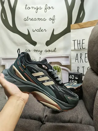 Adidas أبيض أحمر سولة منصة طبقات تركيبية متراكبة سنيكرز كثيفة 15