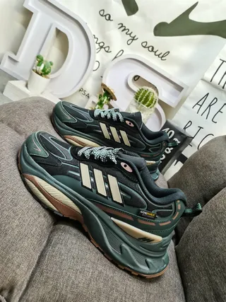 Adidas أبيض أحمر سولة منصة طبقات تركيبية متراكبة سنيكرز كثيفة 17