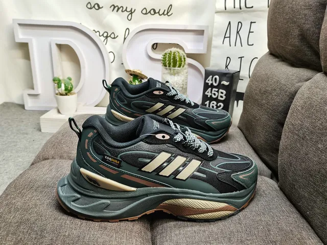 Adidas أبيض أحمر سولة منصة طبقات تركيبية متراكبة سنيكرز كثيفة 21