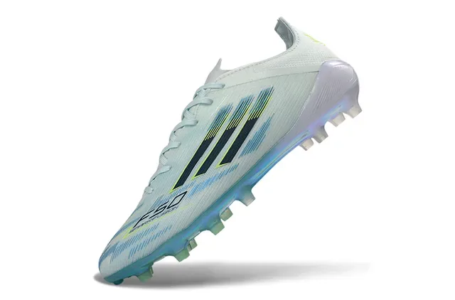 Chuteira Adidas X Sparkfluence branca azul verde para solo firme 3