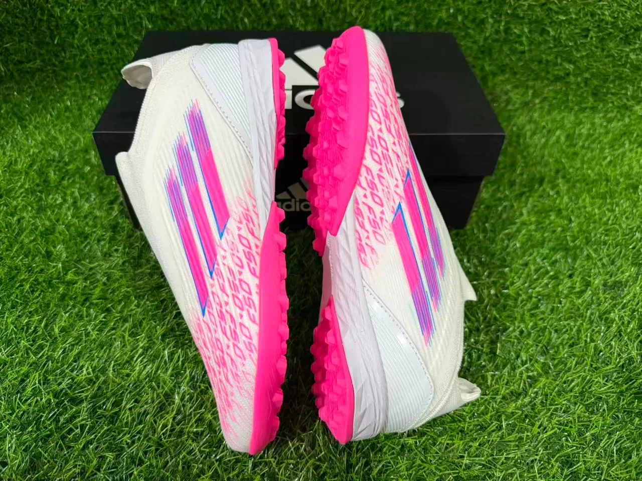 Adidas X Speedportal Chaussures de football blanc et rose turf 2