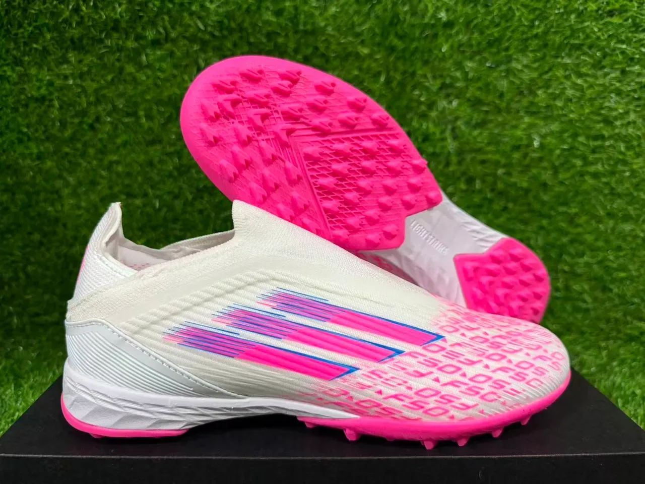 Adidas X Speedportal Chaussures de football blanc et rose turf 8