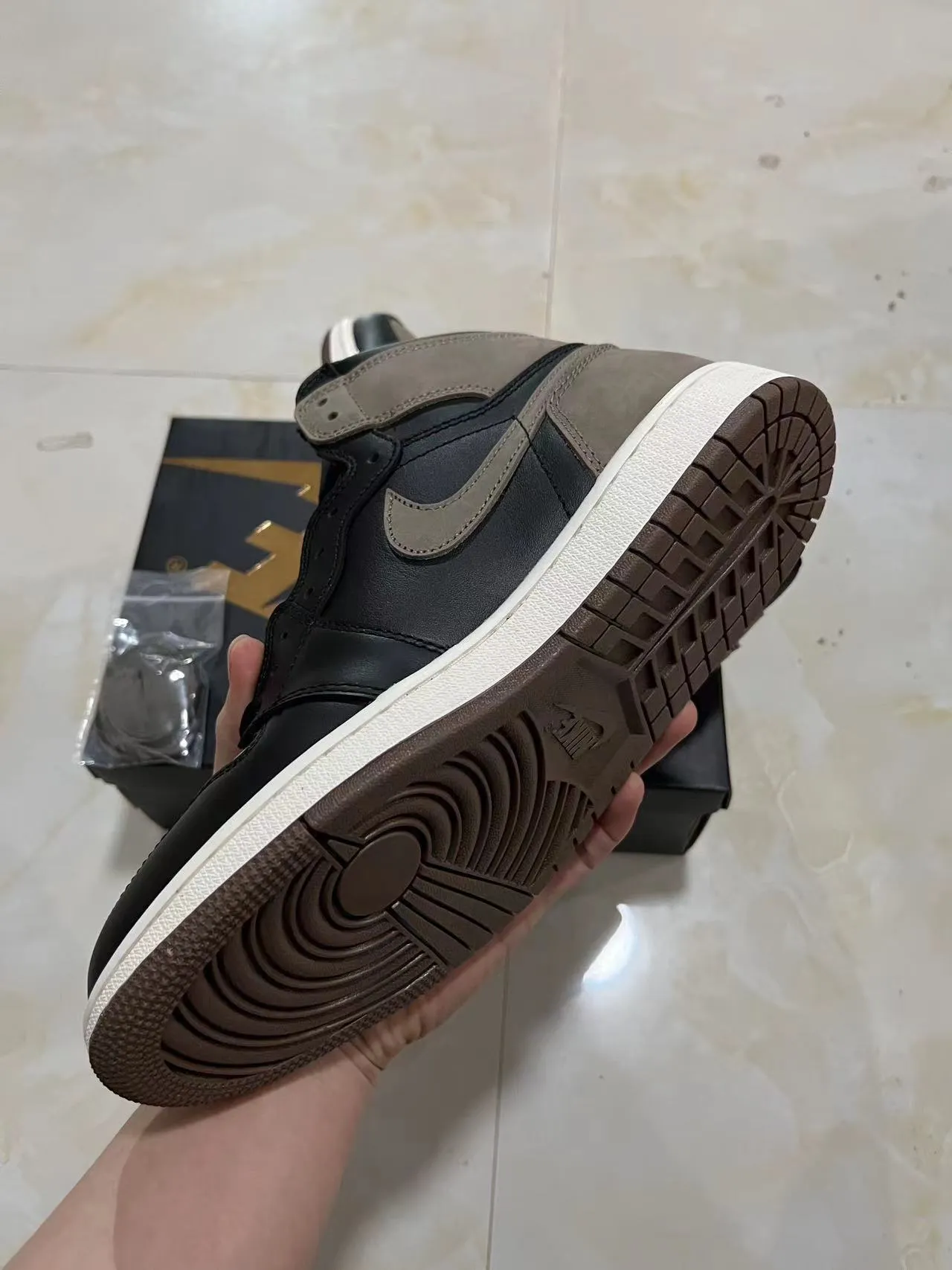 Air Jordan 1 Black Taupe Leather-Suede Basketball Shoes 6